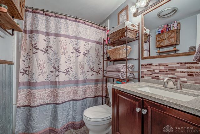 1228 W Florence Campbellstown Road, Eaton, OH 45320