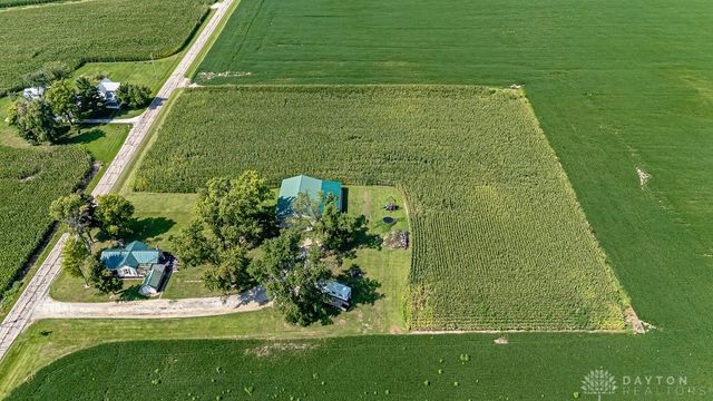 1228 W Florence Campbellstown Road, Eaton, OH 45320