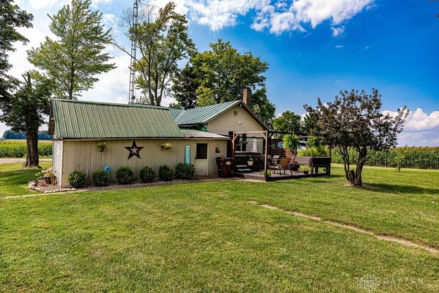 1228 W Florence Campbellstown Road, Eaton, OH 45320