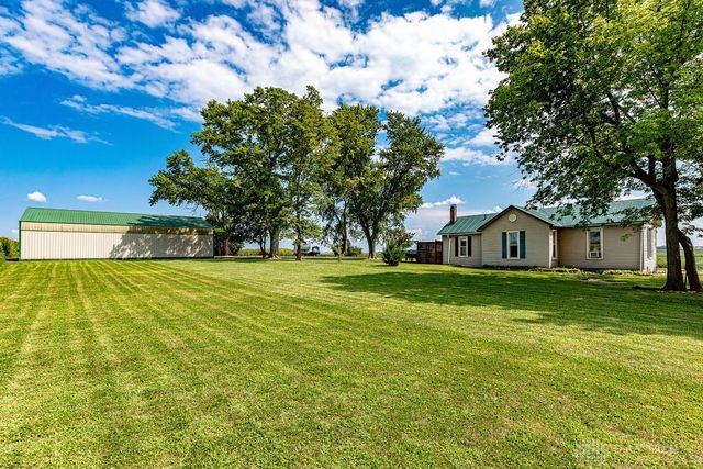 1228 W Florence Campbellstown Road, Eaton, OH 45320