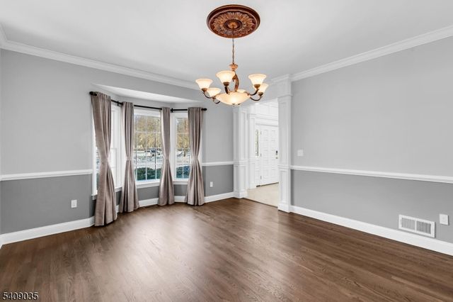 24 Chelsea Ct, Bernards Twp., NJ 07920