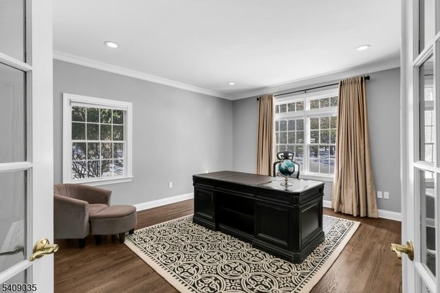 24 Chelsea Ct, Bernards Twp., NJ 07920