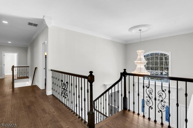 24 Chelsea Ct, Bernards Twp., NJ 07920