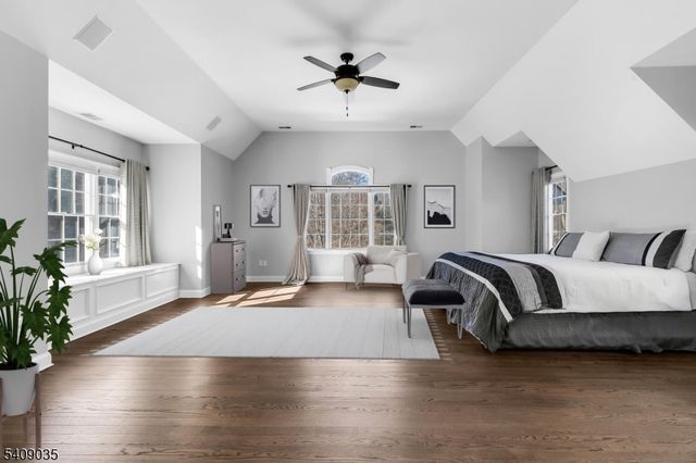 24 Chelsea Ct, Bernards Twp., NJ 07920