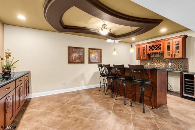 24 Chelsea Ct, Bernards Twp., NJ 07920