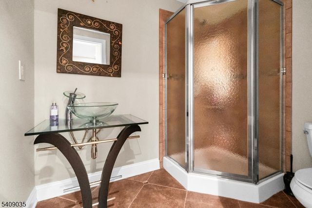 24 Chelsea Ct, Bernards Twp., NJ 07920