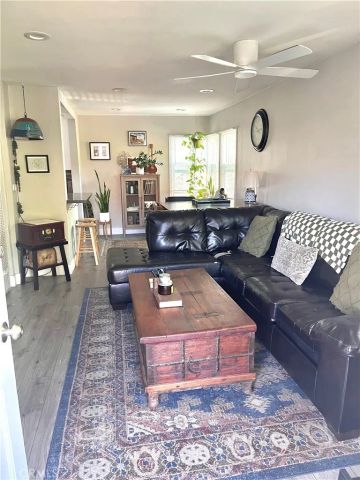 2852 Exposition Boulevard C, Santa Monica, CA 90404