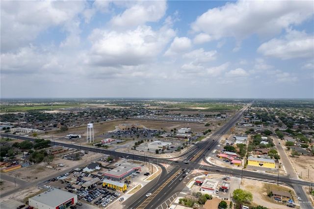 130 W Main Avenue, Alton, TX 78573
