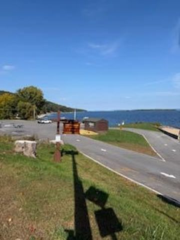 23 Kessel Park Road, Keeseville, NY 12944