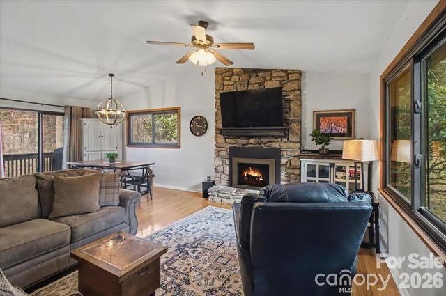 30 Whippoorwill Drive, Weaverville, NC 28787