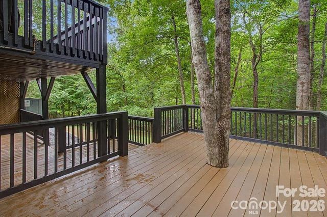 30 Whippoorwill Drive, Weaverville, NC 28787