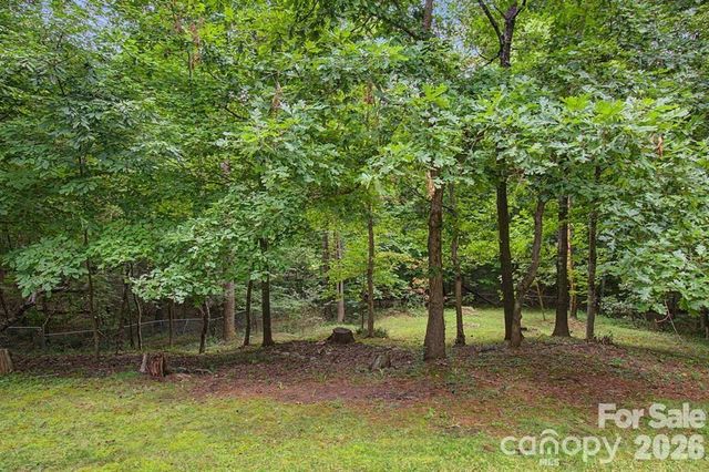 30 Whippoorwill Drive, Weaverville, NC 28787