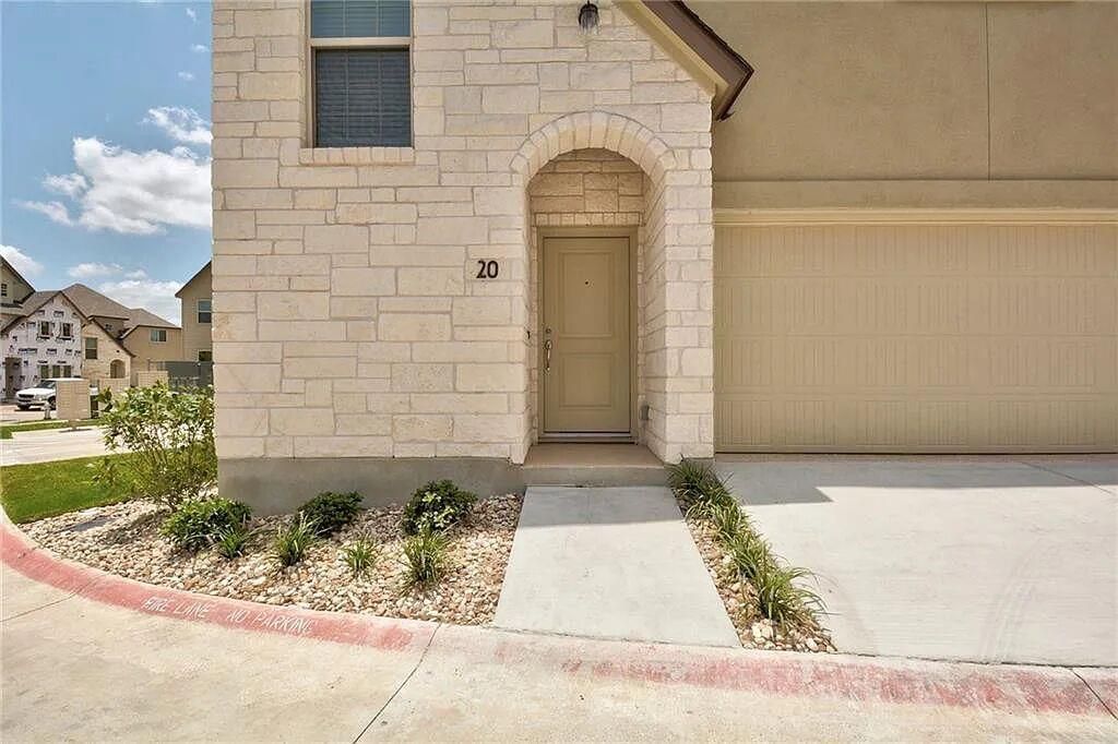 13501 Metric BLVD 20, Austin, TX 78727