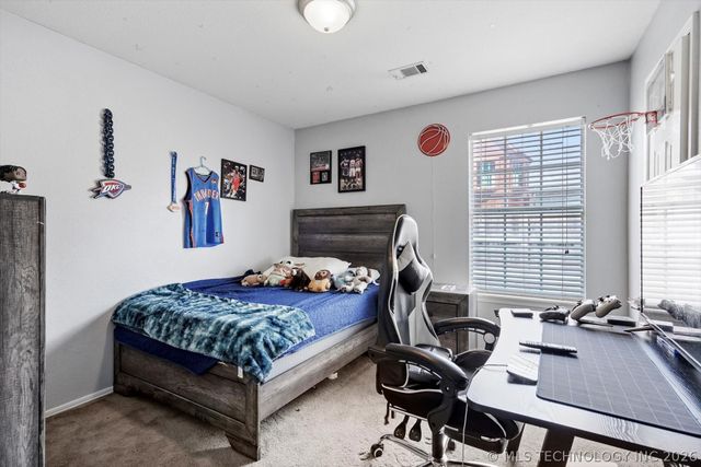 10726 E 115th Place S, Bixby, OK 74008