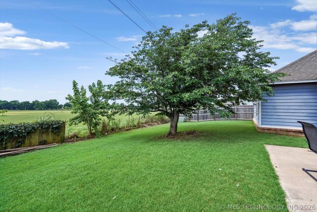 10726 E 115th Place S, Bixby, OK 74008