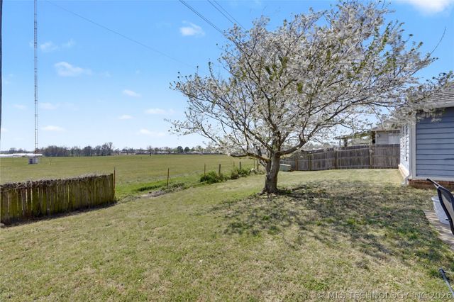 10726 E 115th Place S, Bixby, OK 74008