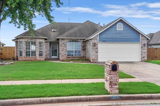 10726 E 115th Place S, Bixby, OK 74008
