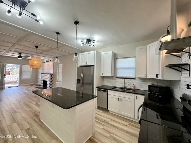 4635 ATTLEBORO Street, Jacksonville, FL 32205