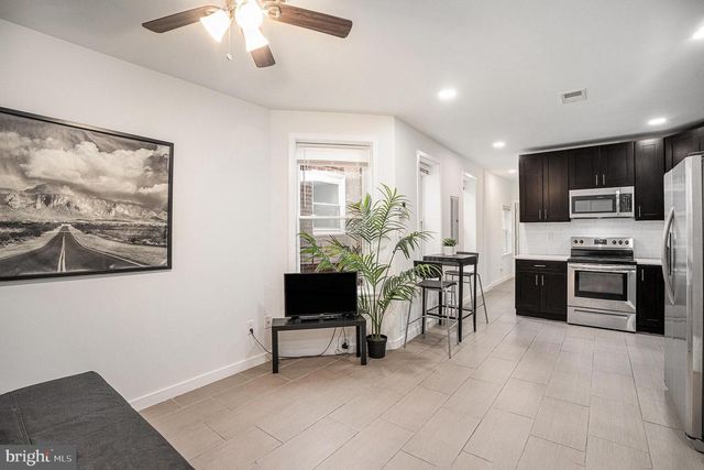 1831 POINT BREEZE AVE, Philadelphia, PA 19145