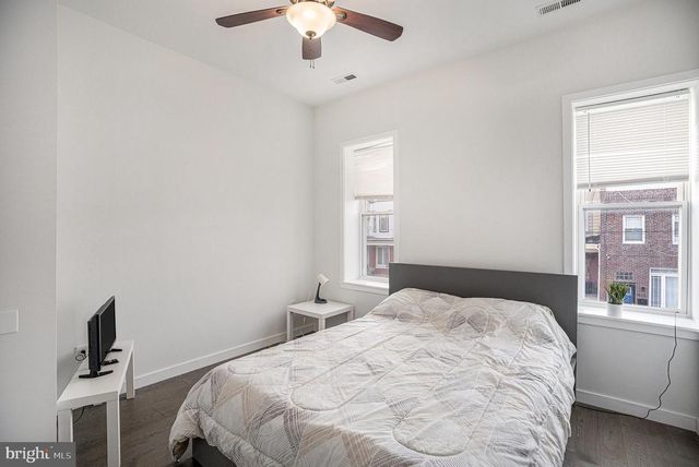 1831 POINT BREEZE AVE, Philadelphia, PA 19145