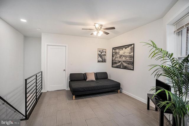 1831 POINT BREEZE AVE, Philadelphia, PA 19145