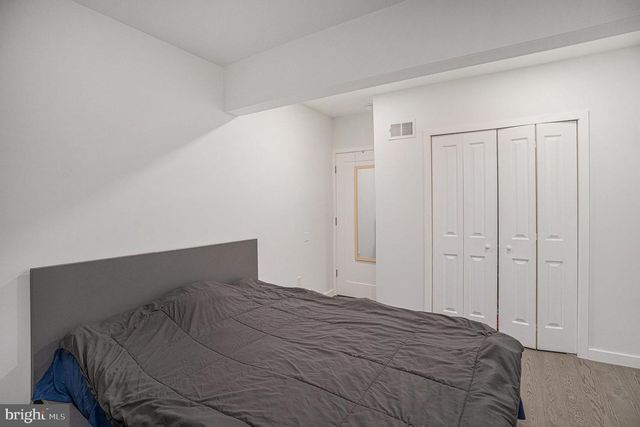 1831 POINT BREEZE AVE, Philadelphia, PA 19145