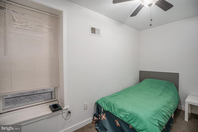 1831 POINT BREEZE AVE, Philadelphia, PA 19145