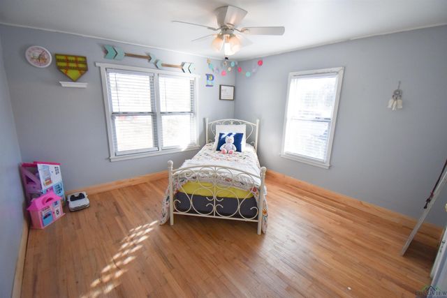 608 S Garland St, Overton, TX 75684