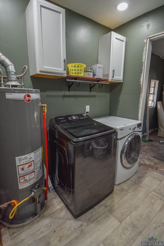 608 S Garland St, Overton, TX 75684