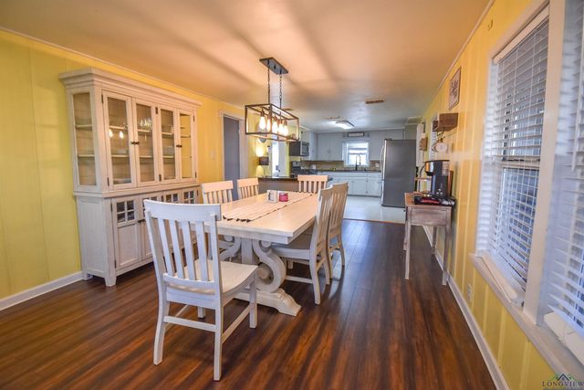 608 S Garland St, Overton, TX 75684