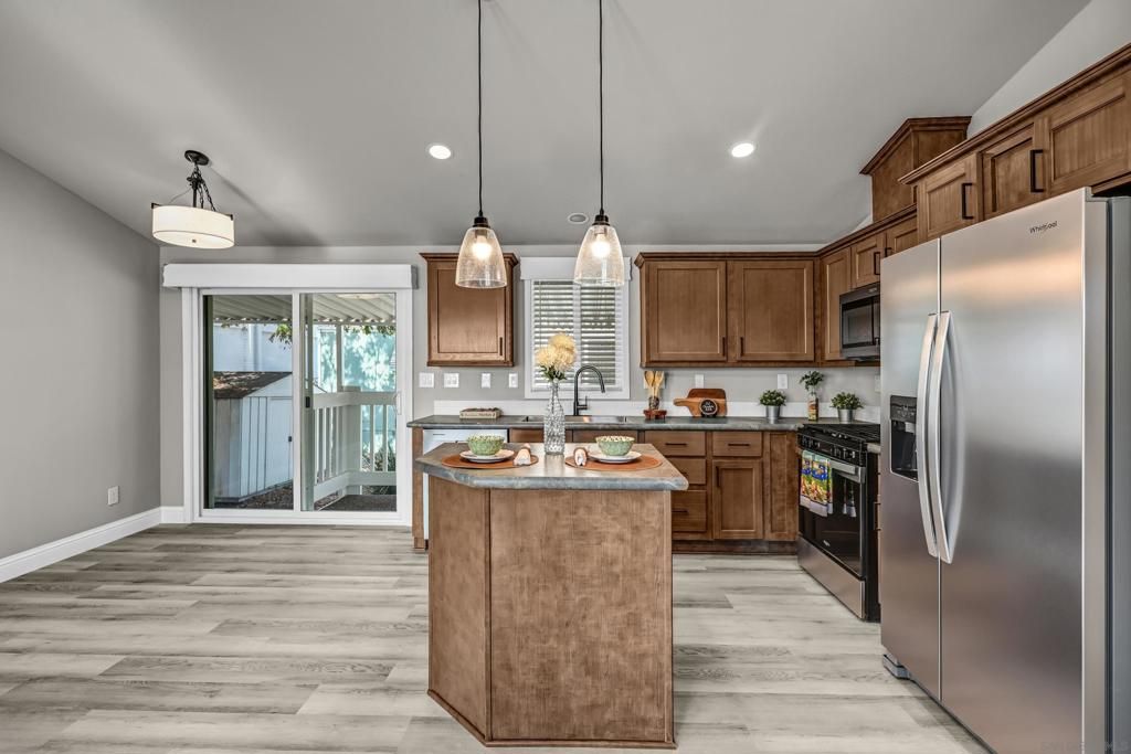 Image 10 of property listing at 1174 E Main St. 31, El Cajon, CA 92021