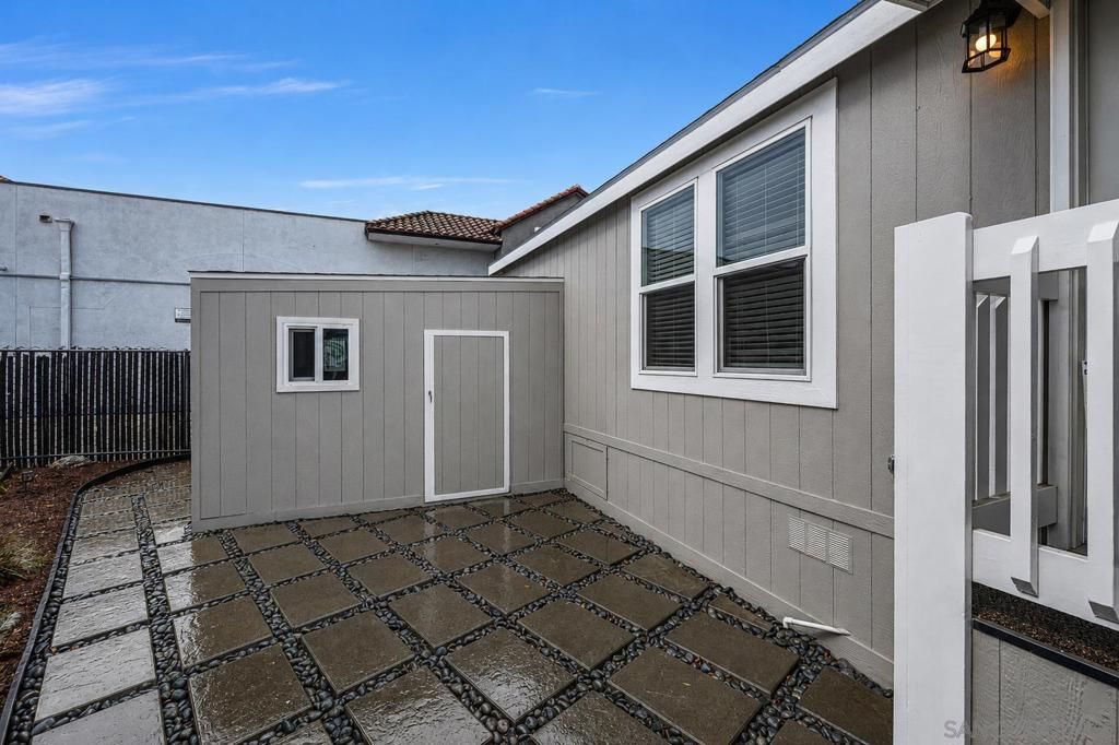 Image 2 of property listing at 1174 E Main St. 31, El Cajon, CA 92021