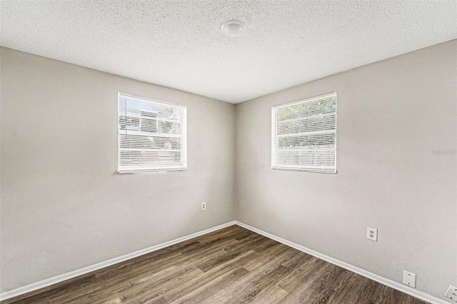 10112 N LANTANA AVENUE, Tampa, FL 33612