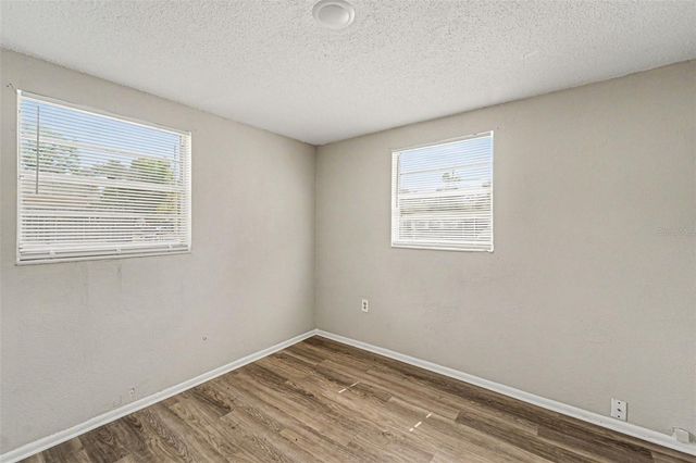 10112 N LANTANA AVENUE, Tampa, FL 33612