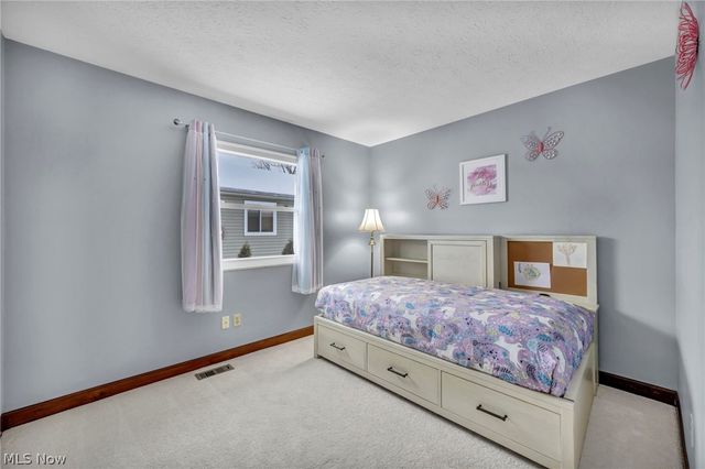 18313 Potomac Drive, Strongsville, OH 44136