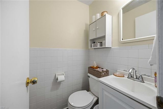 812 Prince Charles CT, Virginia Beach, VA 23452