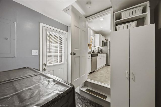 812 Prince Charles CT, Virginia Beach, VA 23452