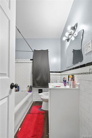 9173 Appoline Street, Detroit, MI 48228