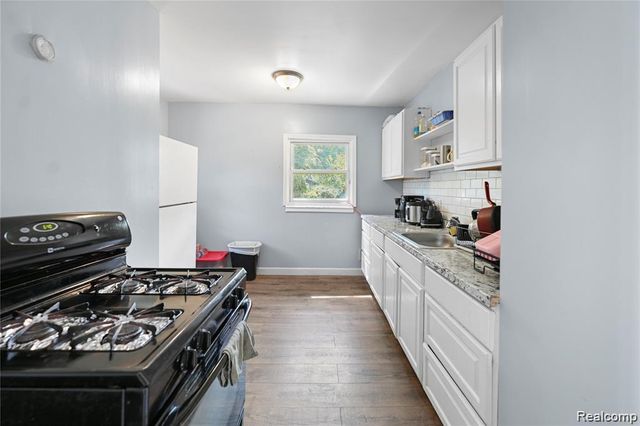 9173 Appoline Street, Detroit, MI 48228