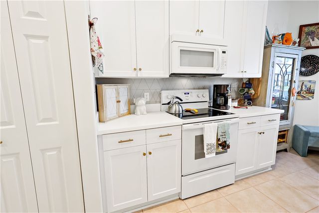 215 55th Avenue SW, Vero Beach, FL 32968
