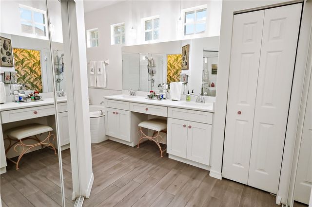 215 55th Avenue SW, Vero Beach, FL 32968