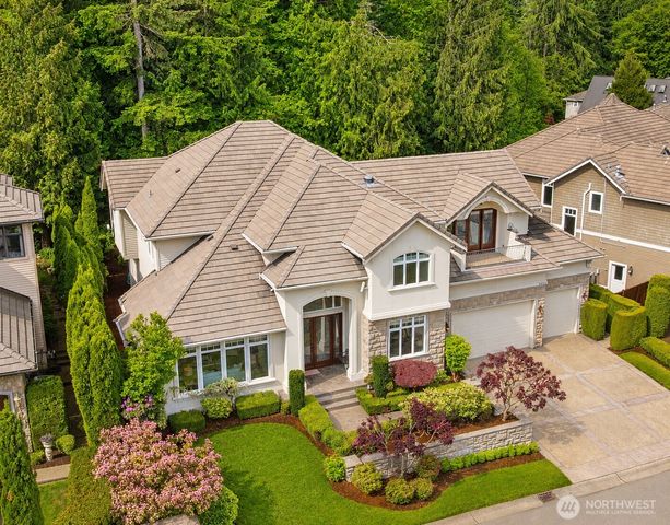8255 154th Avenue SE, Newcastle, WA 98059