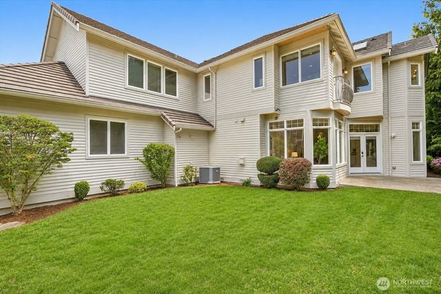 8255 154th Avenue SE, Newcastle, WA 98059
