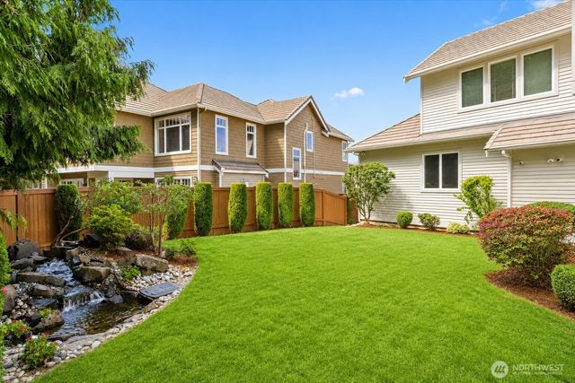 8255 154th Avenue SE, Newcastle, WA 98059
