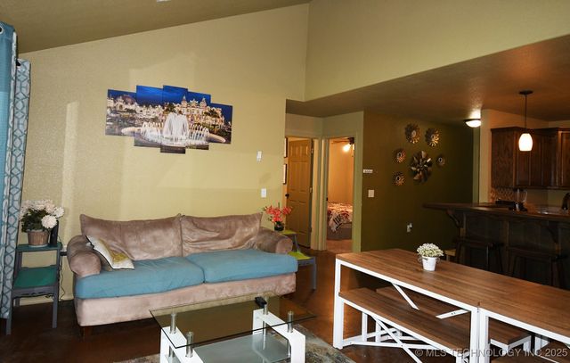 450620 E 953, Vian, OK 74962