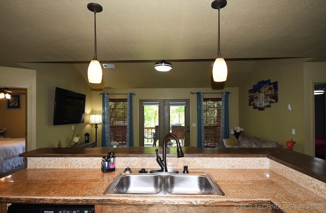 450620 E 953, Vian, OK 74962