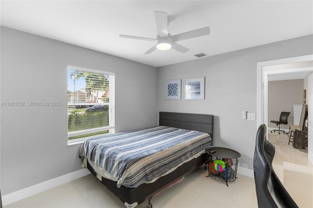 19648 Back Nine Dr 19648, Boca Raton, FL 33498