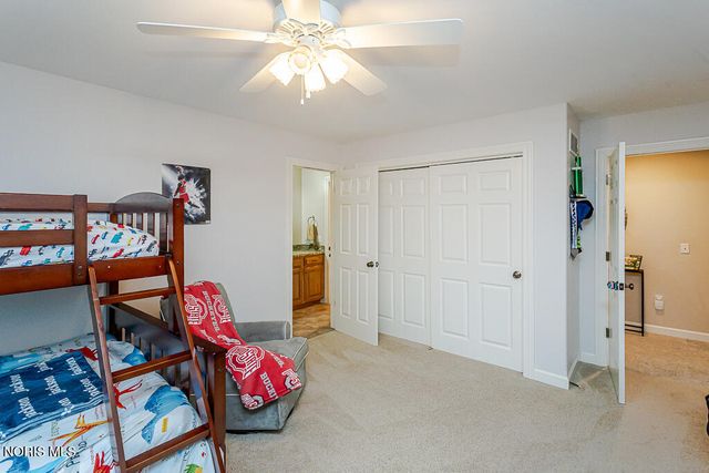 4810 Farm Creek Lane, Sylvania, OH 43560
