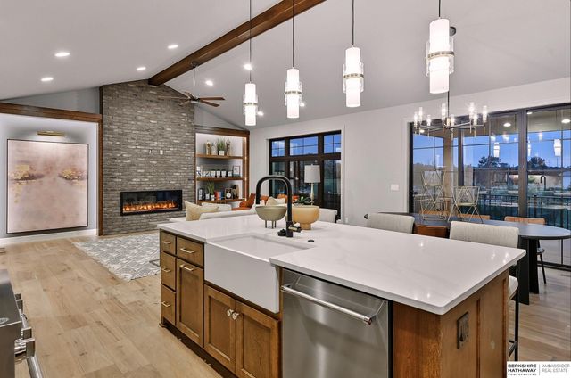 2098 N 182nd Avenue Circle, Elkhorn, NE 68022