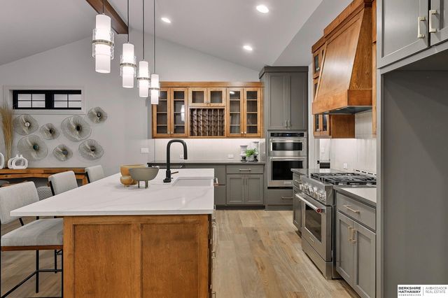 2098 N 182nd Avenue Circle, Elkhorn, NE 68022